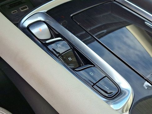 Used 2023 Buick Enclave Premium w/ Experience Buick Package image 16