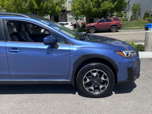 Used 2019 Subaru Crosstrek 2.0i Premium AWD/4WD image 8