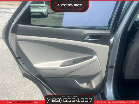 Used 2016 Hyundai Tucson SE w/ Option Group 02 AWD/4WD image 19