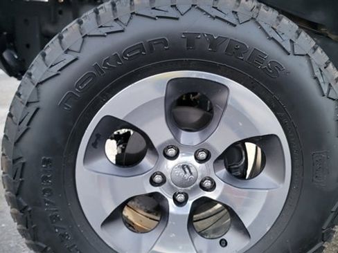 Used 2017 Jeep Wrangler Unlimited Sahara w/ Trailer Tow Group image 11