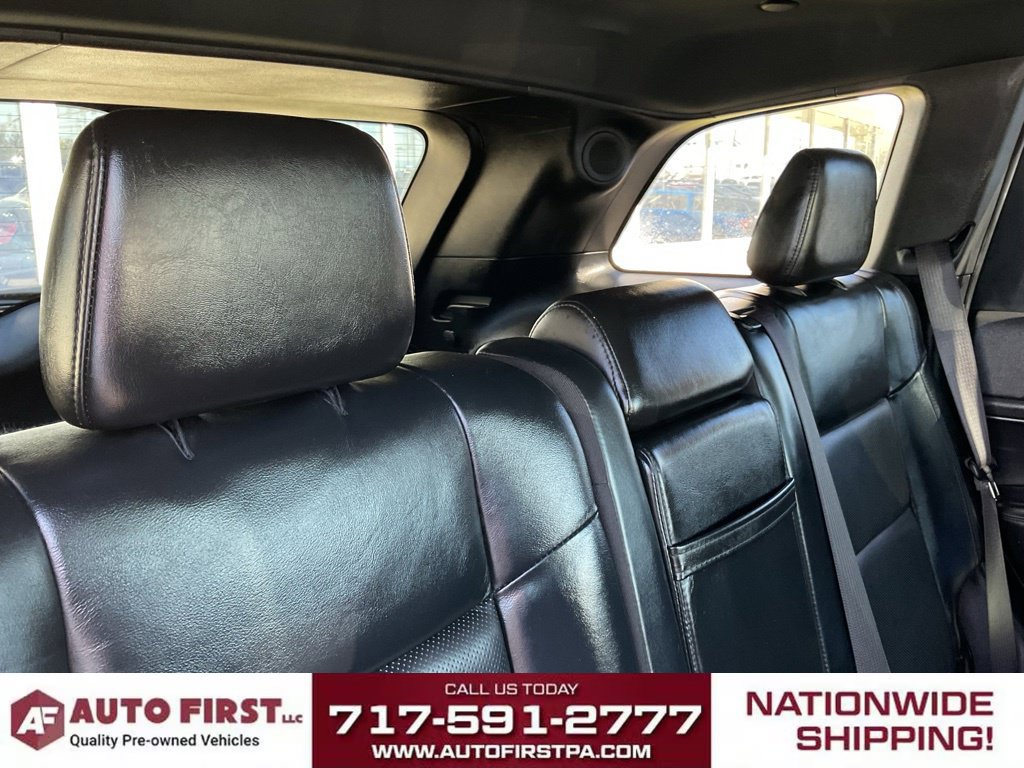 Used 2019 Jeep Grand Cherokee Limited w/ Luxury Group II AWD/4WD image 16