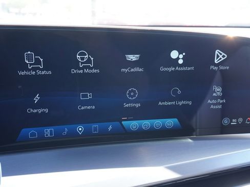 New 2026 Cadillac Vistiq Luxury AWD/4WD image 22
