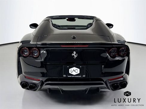 Used 2021 Ferrari 812 GTS RWD image 7