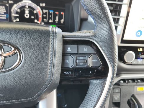 Used 2023 Toyota Sequoia Platinum AWD/4WD image 18