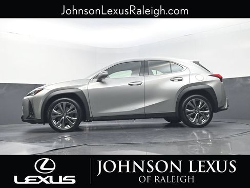 Used 2019 Lexus UX 200 F Sport w/ F Sport Premium Package FWD image 22