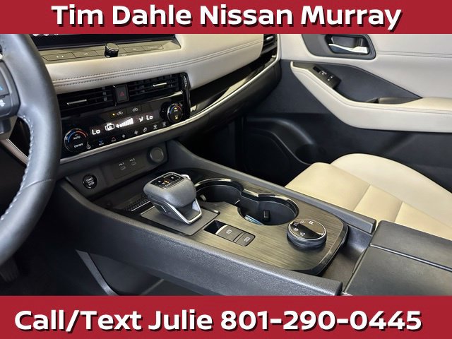 Used 2025 Nissan Rogue SL w/ SL Premium Package AWD/4WD image 30