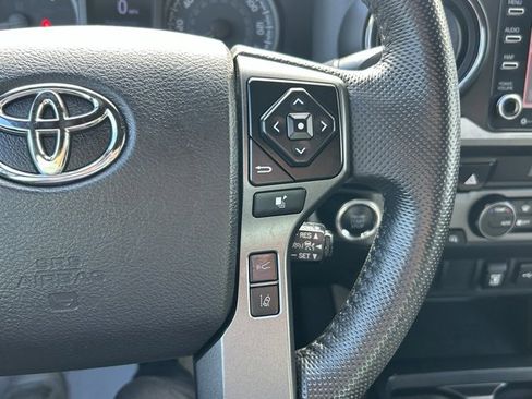 Used 2021 Toyota Tacoma TRD Sport image 22