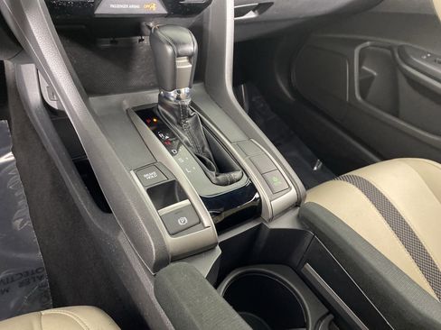 Used 2021 Honda Civic EX image 31