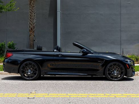 Used 2020 BMW M4 Convertible w/ Competition Package RWD image 5