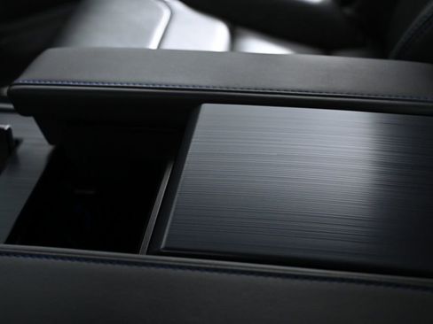 Used 2024 Toyota Tundra Platinum image 27