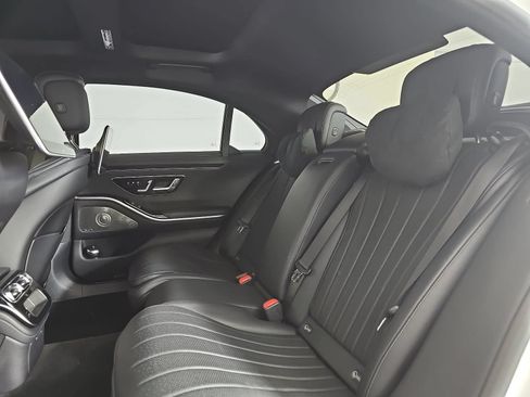 Used 2022 Mercedes-Benz S 580 4MATIC Sedan image 14