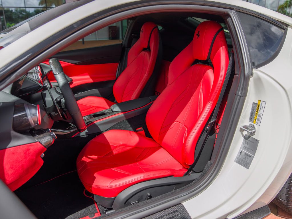 Used 2019 Ferrari 812 Superfast RWD image 6