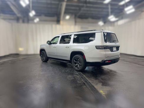 New 2026 Jeep Grand Wagoneer L Limited image 8