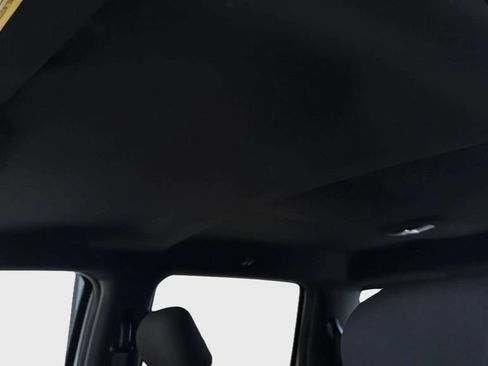 Used 2018 Ford F150 XLT w/ Equipment Group 302A Luxury AWD/4WD image 35