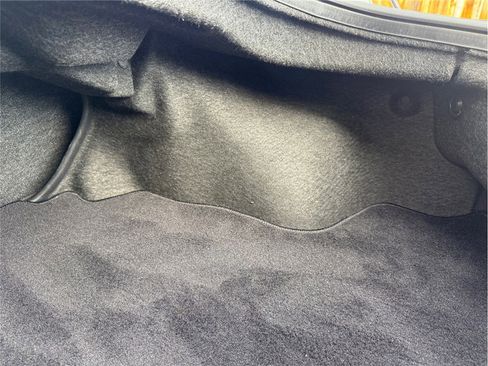 Used 2011 INFINITI G37 Sport image 42