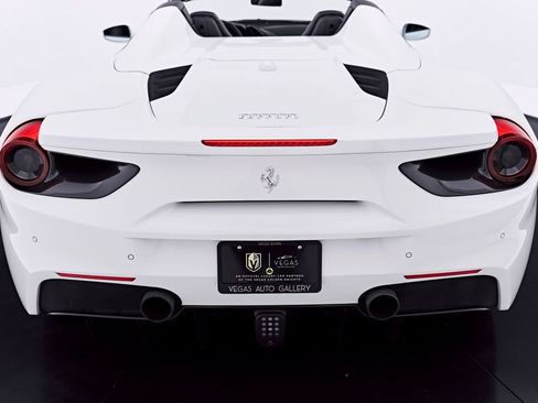 Used 2019 Ferrari 488 Spider RWD image 33