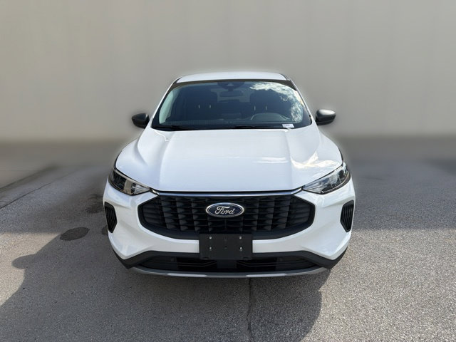 Certified 2023 Ford Escape Active AWD/4WD image 13