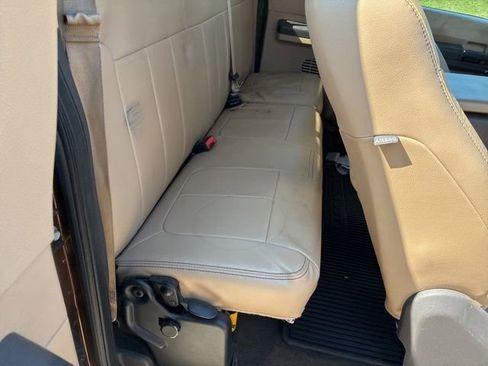 Used 2012 Ford F350 Lariat w/ Chrome Pkg RWD image 31