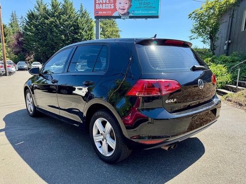 Used 2017 Volkswagen Golf Wolfsburg Edition FWD image 4