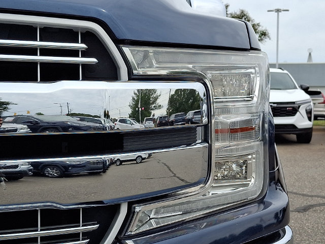 Used 2018 Ford F150 Lariat w/ Equipment Group 502A Luxury AWD/4WD image 9