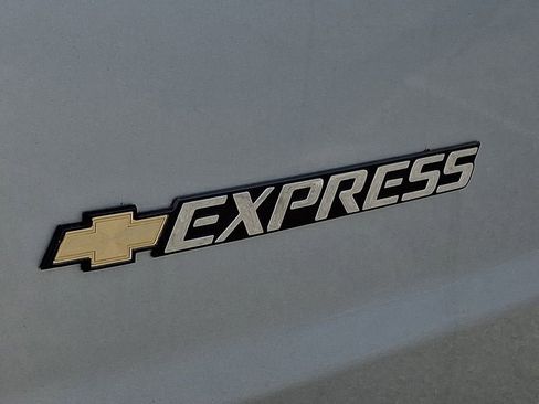 New 2026 Chevrolet Express 2500 Extended w/ Driver Convenience Package RWD image 19