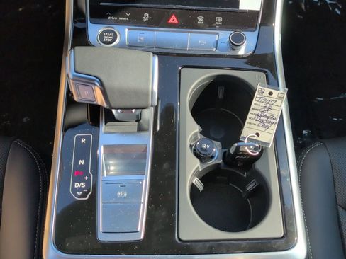 New 2026 Audi Q8 Premium Plus image 17