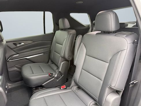 New 2025 Chevrolet Traverse LT w/ Driver Confidence Package image 13