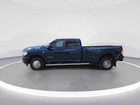 Used 2024 RAM 3500 Big Horn w/ Sport Appearance Package AWD/4WD image 5