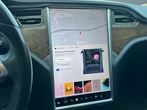 Used 2017 Tesla Model S 75 RWD image 21