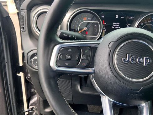 Used 2021 Jeep Wrangler Unlimited Sahara AWD/4WD image 23