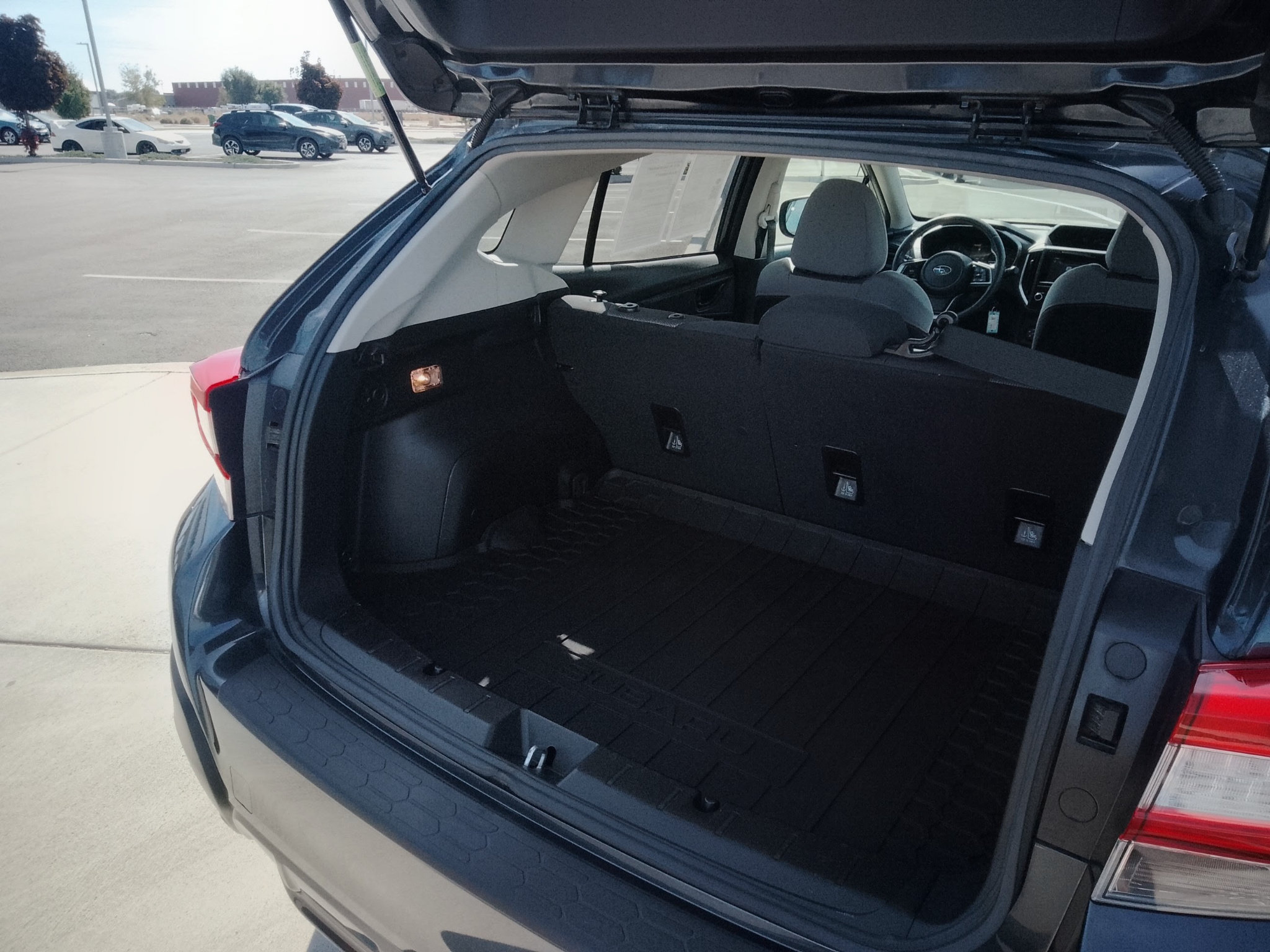Used 2018 Subaru Crosstrek 2.0i Premium w/ Eyesight System AWD/4WD image 12