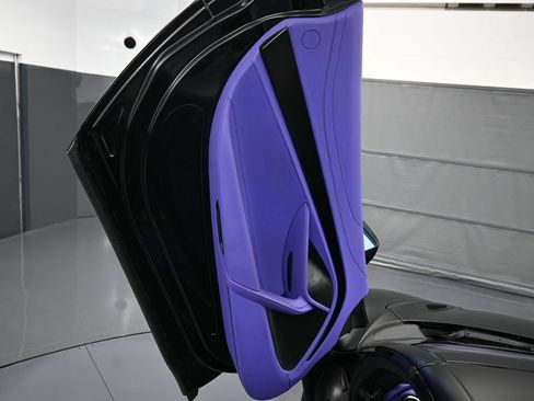 Used 2024 McLaren 750S Spider RWD image 14