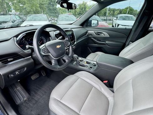 Used 2023 Chevrolet Traverse LT AWD/4WD image 19