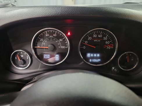 Used 2016 Jeep Wrangler Unlimited Rubicon AWD/4WD image 24