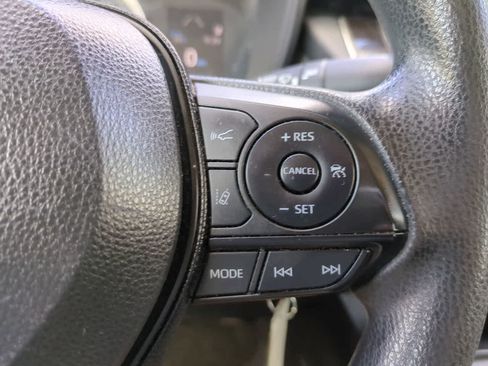 Used 2020 Toyota Corolla LE FWD image 23