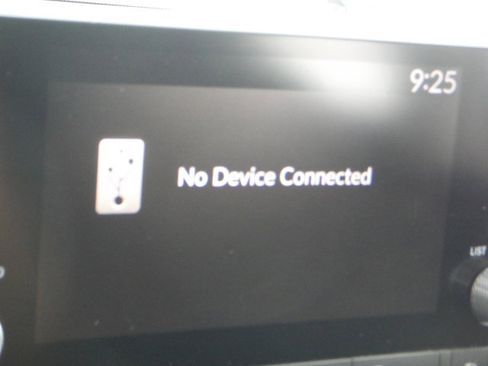 Used 2023 Honda HR-V LX image 19