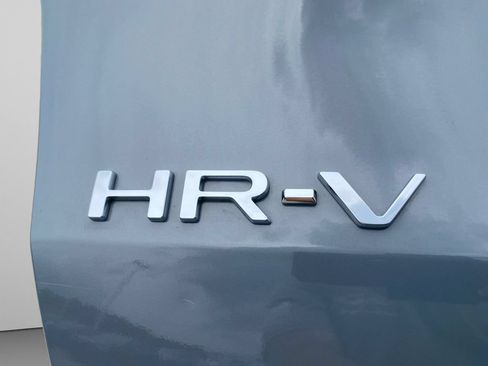 Used 2024 Honda HR-V Sport image 16