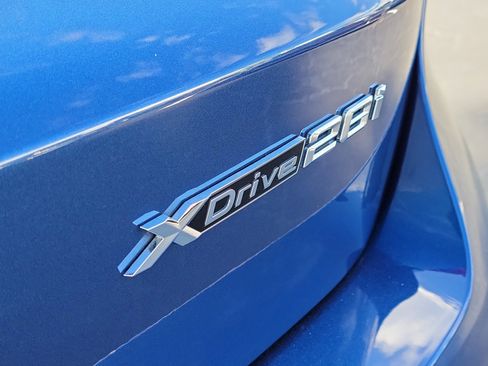 Certified 2025 BMW X1 xDrive28i image 6