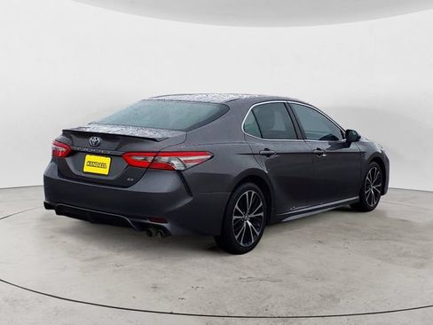 Used 2018 Toyota Camry SE w/ Protection Package (Q2) FWD image 5