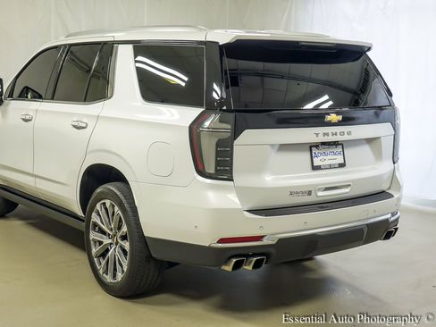 Used 2025 Chevrolet Tahoe High Country AWD/4WD image 7