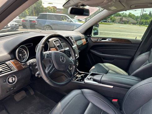 Used 2014 Mercedes-Benz ML 350 4MATIC w/ Premium 1 Package image 10