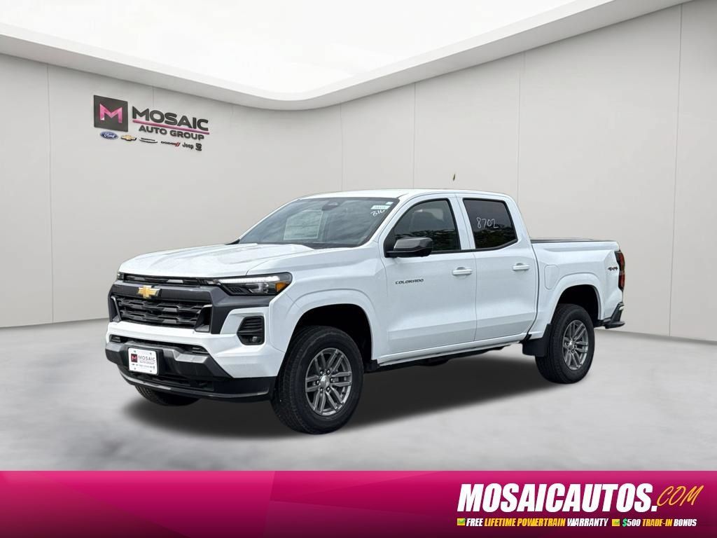New 2026 Chevrolet Colorado LT w/ LT Convenience Package AWD/4WD image 3
