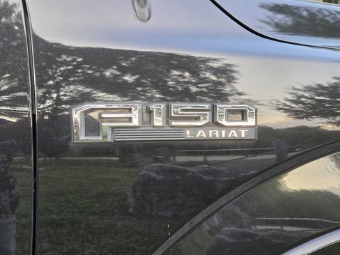 Used 2014 Ford F150 Platinum RWD image 3