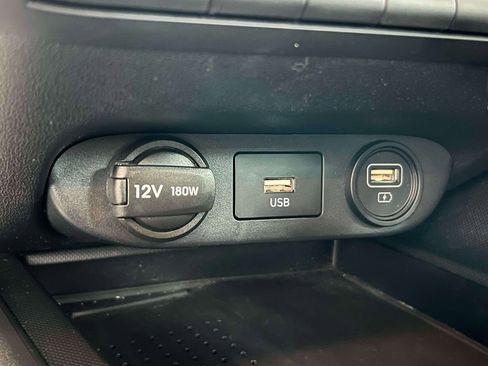Used 2023 Hyundai Elantra SEL w/ Convenience Package FWD image 25