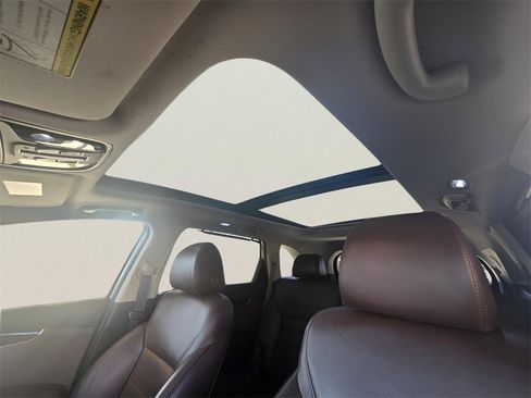 Used 2019 Kia Sorento SX image 74