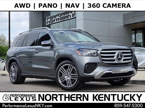 Used 2025 Mercedes-Benz GLS 450 4MATIC image 1