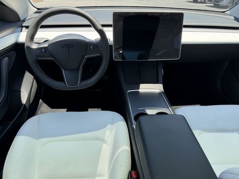 Used 2023 Tesla Model 3 Standard Range RWD image 15