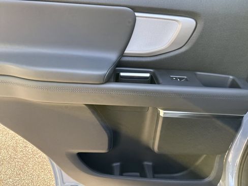 New 2026 Ford Expedition Active AWD/4WD image 21
