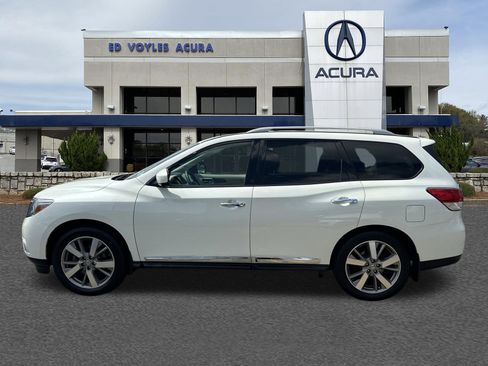 Used 2016 Nissan Pathfinder Platinum AWD/4WD image 8