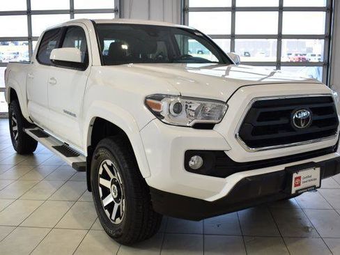 Certified 2023 Toyota Tacoma SR5 AWD/4WD image 1